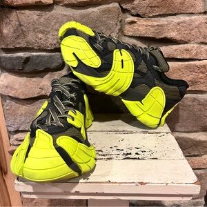 Vibrant‎ Yellow and Black camperlab Athletic Shoes men’s size 40/9